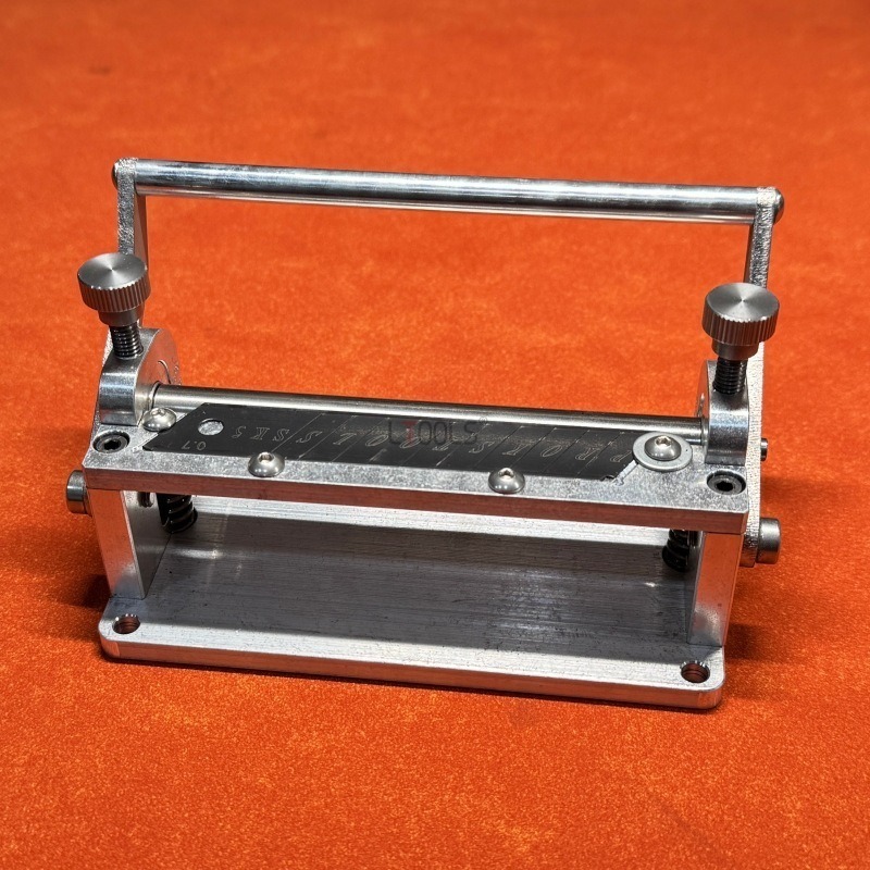 Manual Leather Skiving Machine - огляд і ціна Leatherwork Machine